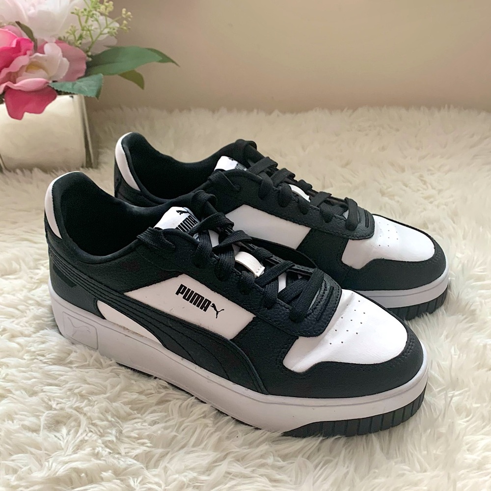 Puma Carina Street Platform Sneaker EU 38.5